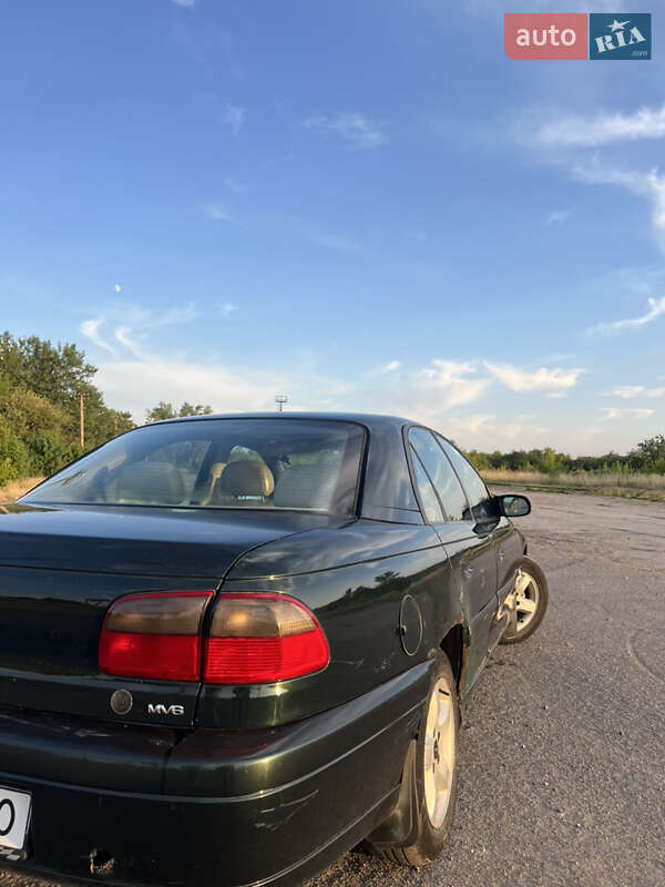 Седан Opel Omega 1996 в Жмеринке