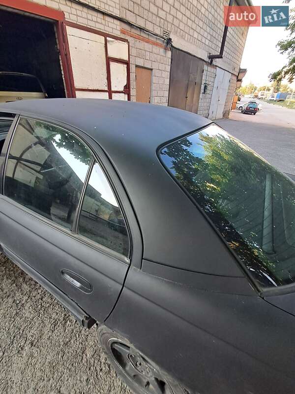 Седан Opel Omega 1997 в Харкові