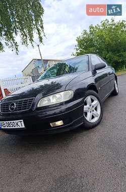Седан Opel Omega 2003 в Бершади