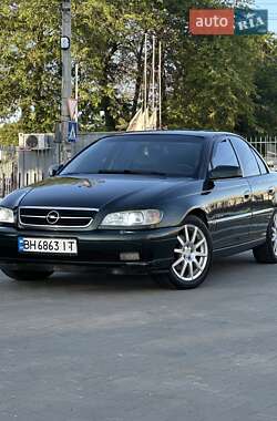 Седан Opel Omega 2000 в Одессе