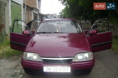 Седан Opel Omega 1991 в Ровно