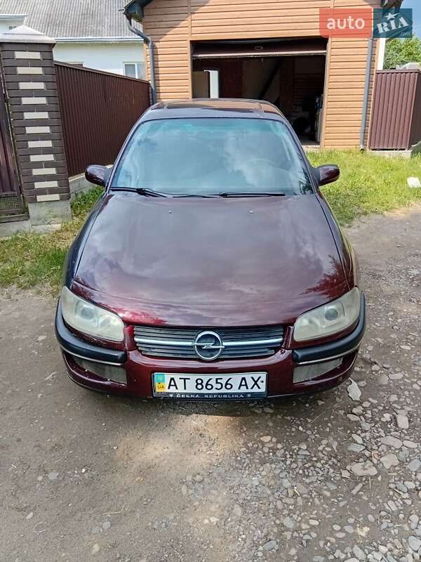 Седан Opel Omega 1994 в Черновцах