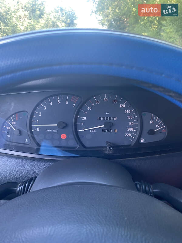 Универсал Opel Omega 1997 в Черновцах