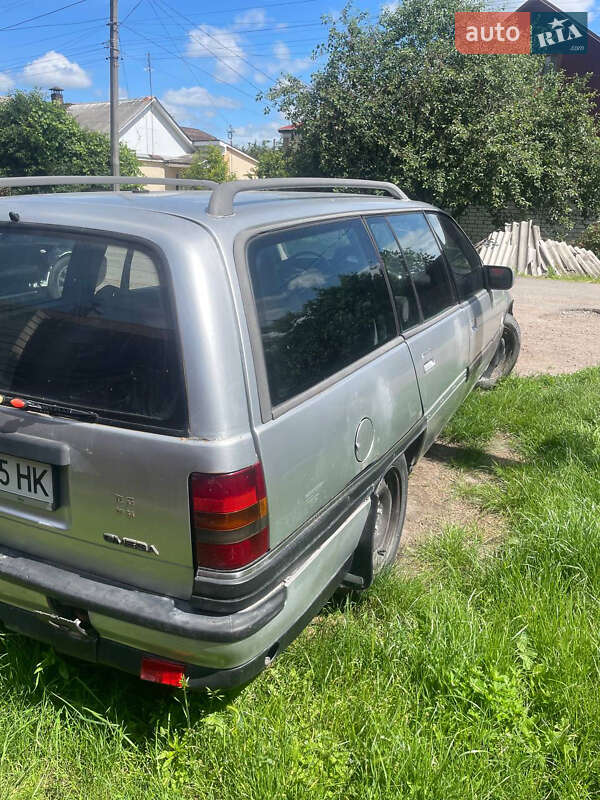 Универсал Opel Omega 1987 в Житомире