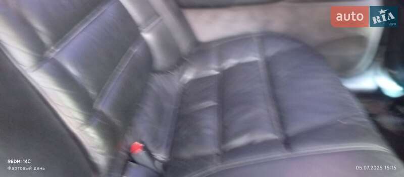 Седан Opel Omega 1996 в Черновцах