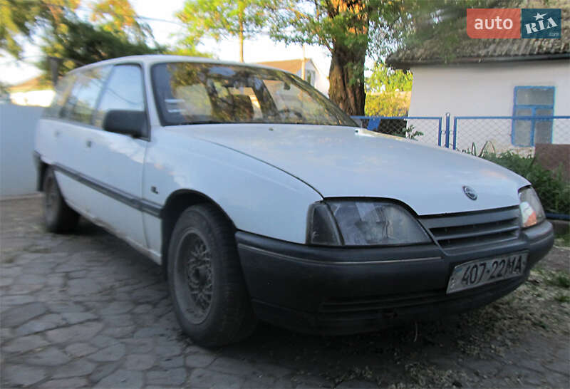 Универсал Opel Omega 1988 в Оржице