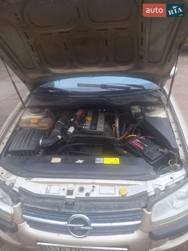 Opel Omega 1995