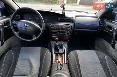 Седан Opel Omega 1997 в 