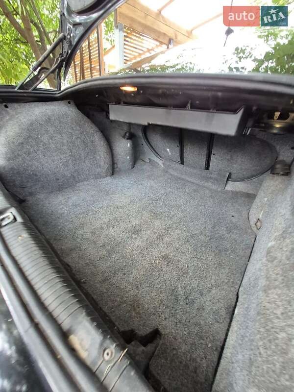 Седан Opel Omega 2002 в Смеле