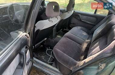 Седан Opel Omega 1992 в 