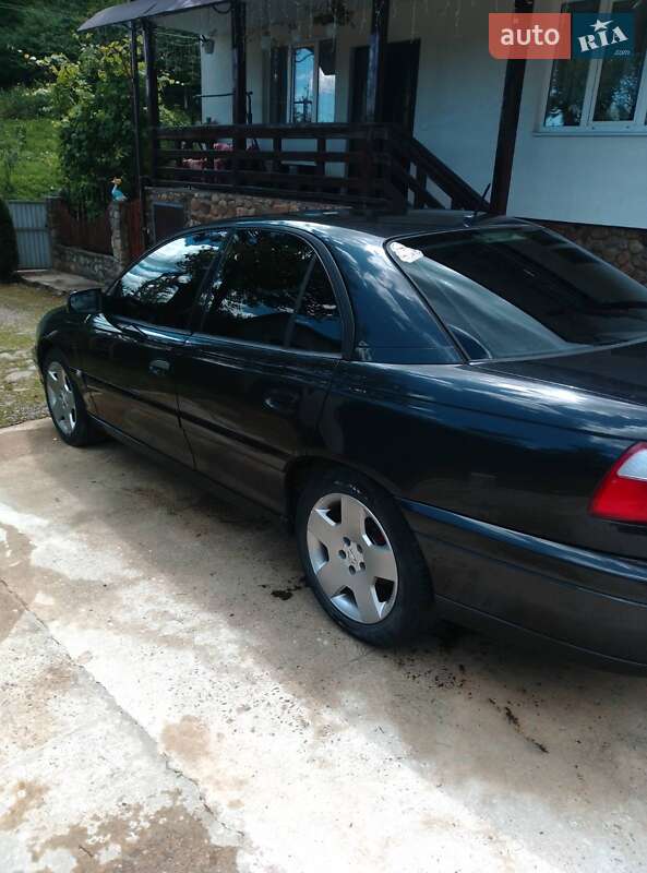 Седан Opel Omega 2000 в Долині фото 2 Седан Opel Omega 2000 в Долині