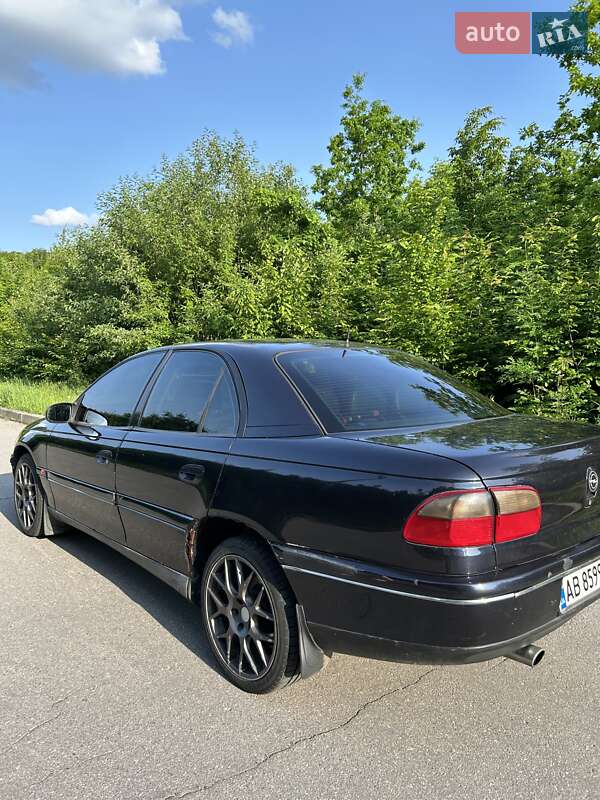 Седан Opel Omega 1995 в Вінниці