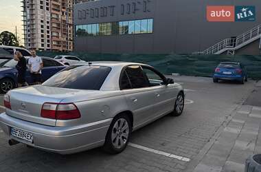 Седан Opel Omega 2002 в 