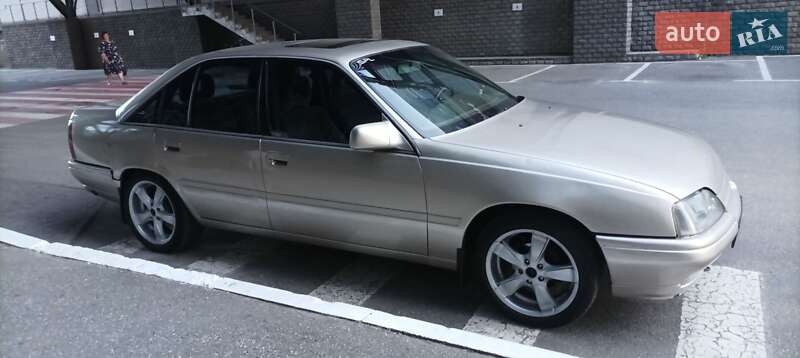 Opel Omega 1989