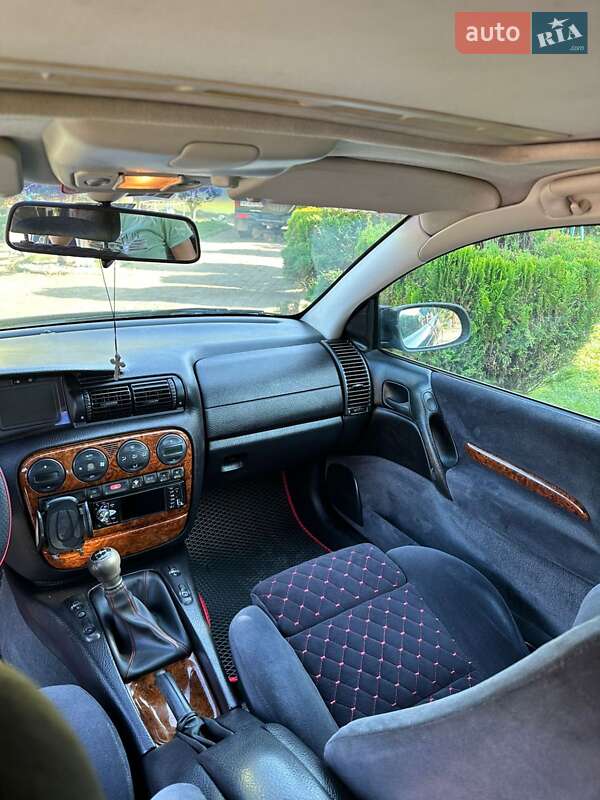 Универсал Opel Omega 1998 в Бориславе