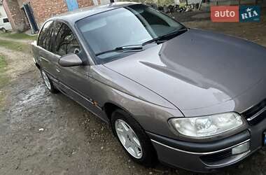 Седан Opel Omega 1998 в 