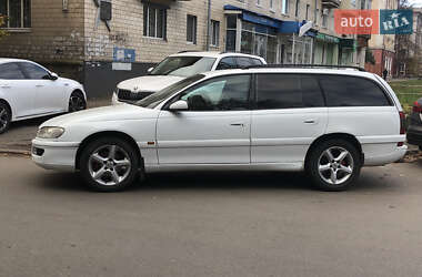 Універсал Opel Omega 1998 в Полтаві