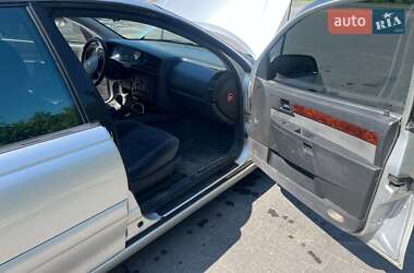 Седан Opel Omega 2003 в 