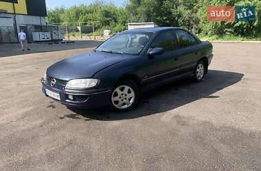 Седан Opel Omega 1996 в Харькове