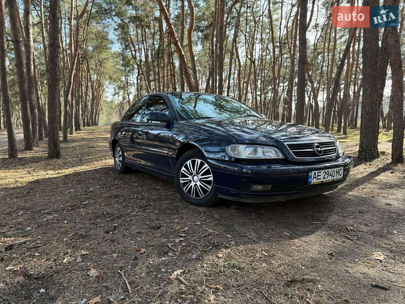 Opel Omega 2001
