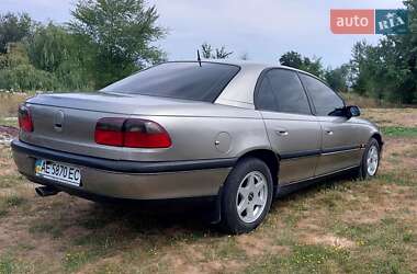 Седан Opel Omega 1998 в 
