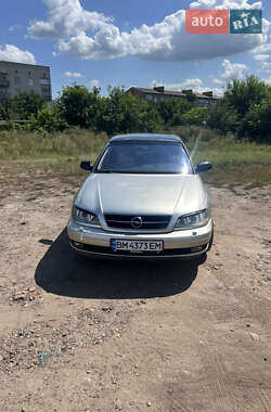 Седан Opel Omega 2001 в Ямполе