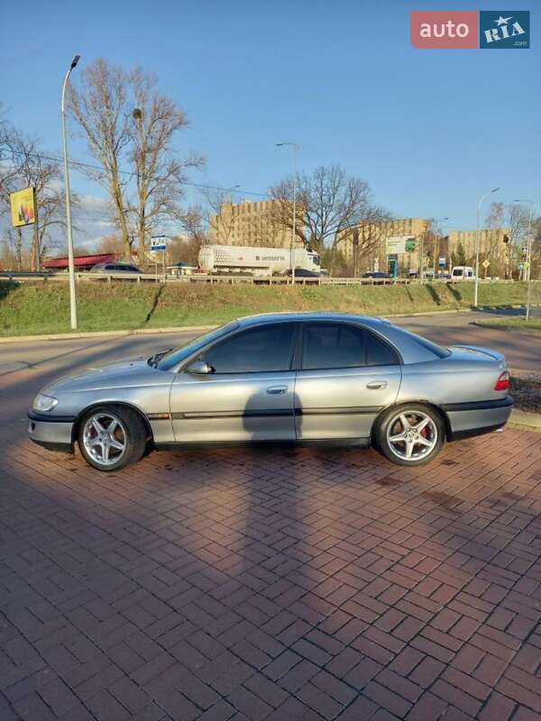 Седан Opel Omega 1995 в Полтаві