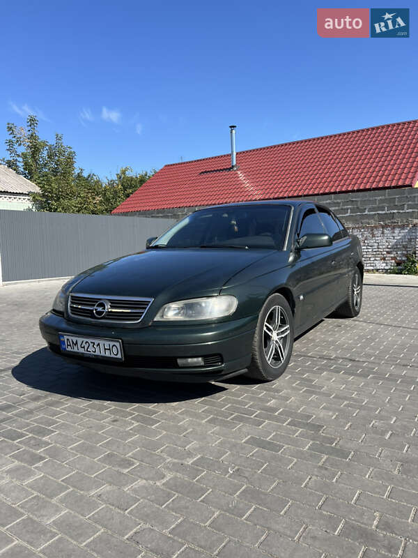 Седан Opel Omega 2003 в 