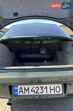 Седан Opel Omega 2003 в 