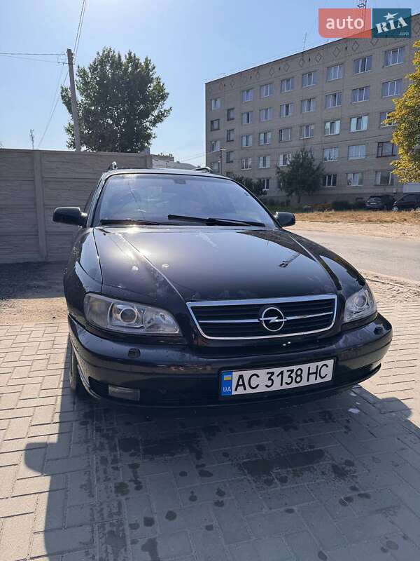 Opel Omega 2003