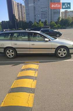 Универсал Opel Omega 1999 в Киеве