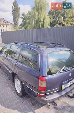 Универсал Opel Omega 1999 в Житомире