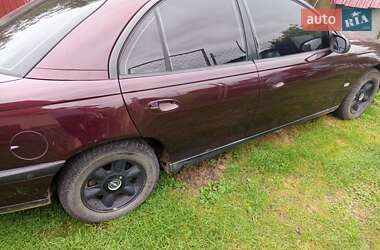 Седан Opel Omega 1994 в Львове