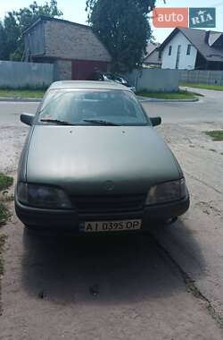Седан Opel Omega 1993 в Броварах