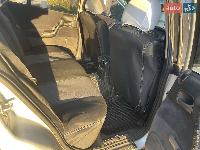 Седан Opel Omega 1996 в Шостці