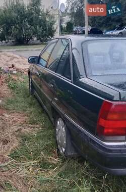 Седан Opel Omega 1993 в 