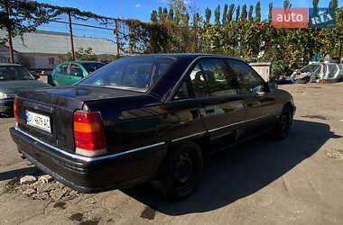 Седан Opel Omega 1991 в Киеве