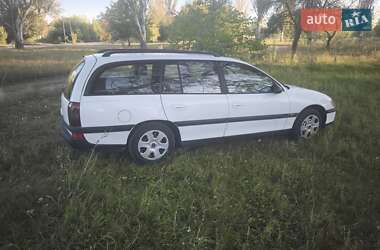 Универсал Opel Omega 1995 в 