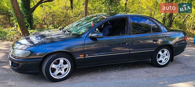 Седан Opel Omega 1999 в Запорожье фото 11 Седан Opel Omega 1999 в Запорожье