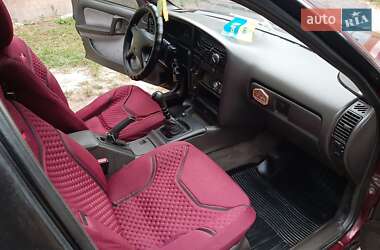 Седан Opel Omega 1990 в 