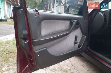 Седан Opel Omega 1990 в 