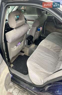 Седан Opel Omega 1995 в 
