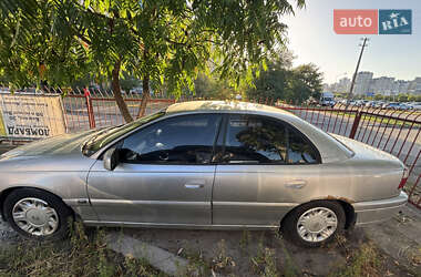 Седан Opel Omega 2000 в 