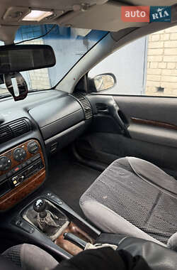 Седан Opel Omega 1997 в 