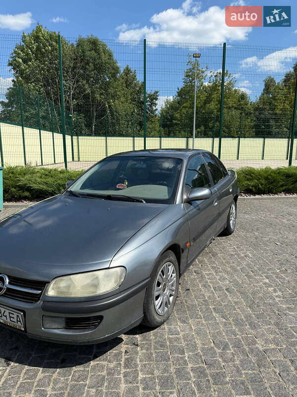 Opel Omega 1995 Opel Omega 1995