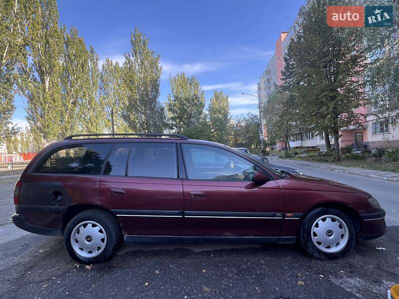 Универсал Opel Omega 1995 в Запорожье