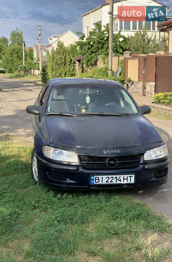 Седан Opel Omega 1995 в Кременчуге