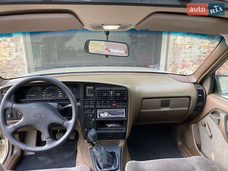 Седан Opel Omega 1987 в Бродах фото 11 Седан Opel Omega 1987 в Бродах