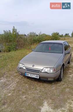 Седан Opel Omega 1988 в Костополе