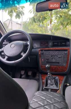 Седан Opel Omega 2003 в 